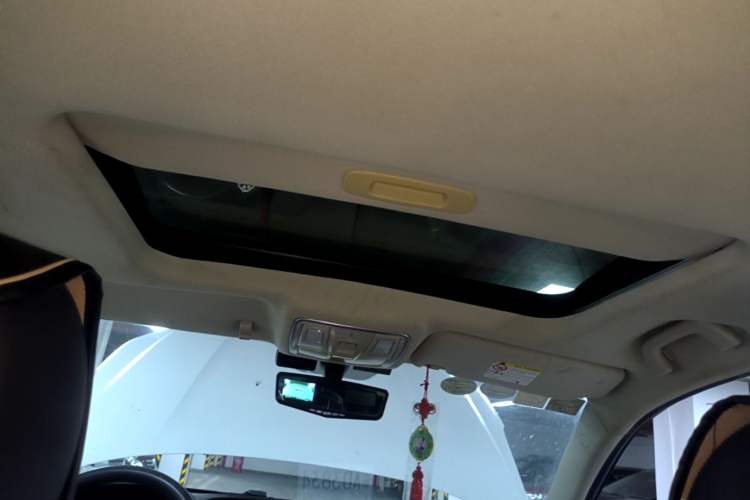 Used Geely Auto Vision X6 2016 1.8L Manual Luxury Model Headliner