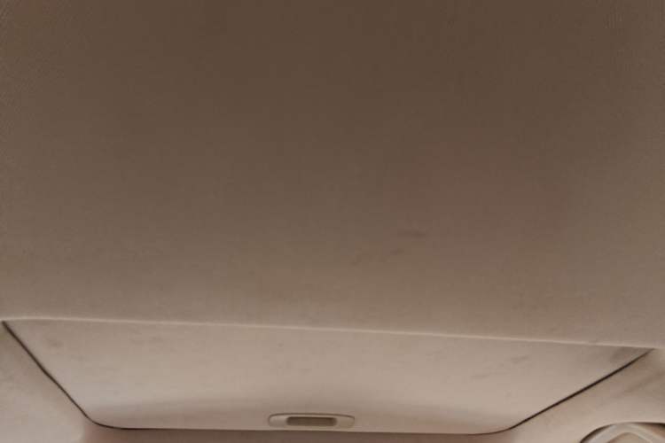 Used Geely Auto Vision X6 2016 1.3T CVT Luxury Model Headliner