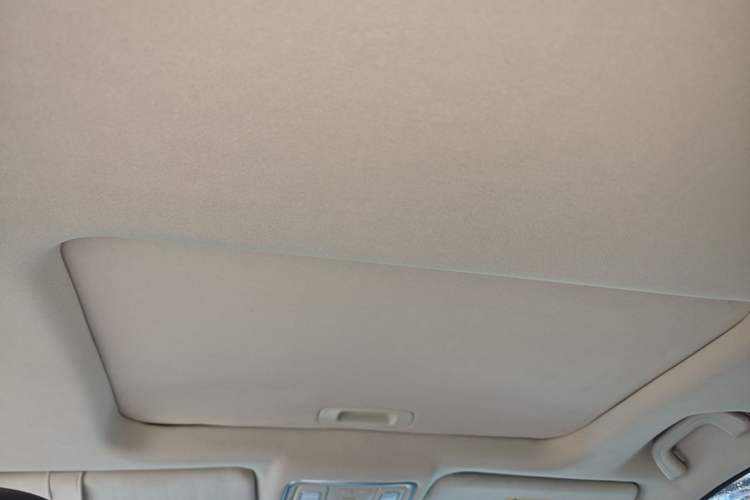 Used Geely Auto Vision X6 2016 1.3T CVT Luxury Model Headliner