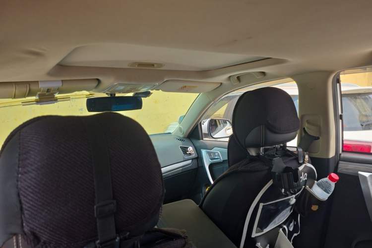 Used Geely Auto Vision X6 2016 1.8L Manual Luxury Model Headliner