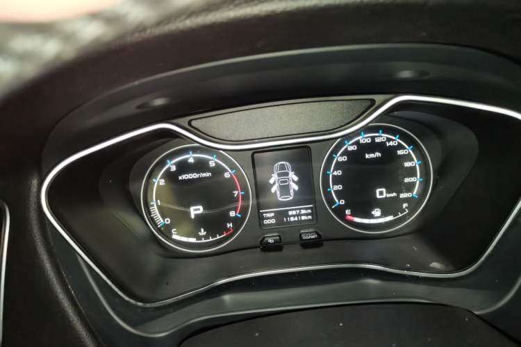 Used Geely Auto Vision X6 2016 1.3T CVT Flagship Model Instrument Cluster