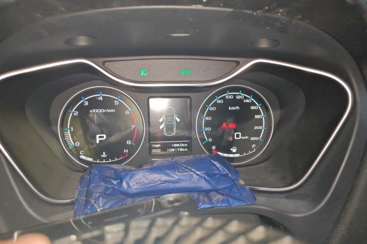 Used Geely Auto Vision X6 2016 1.3T CVT Flagship Model Instrument Cluster