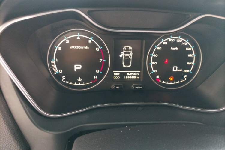 Used Geely Auto Vision X6 2016 1.3T CVT Luxury Model Instrument Cluster