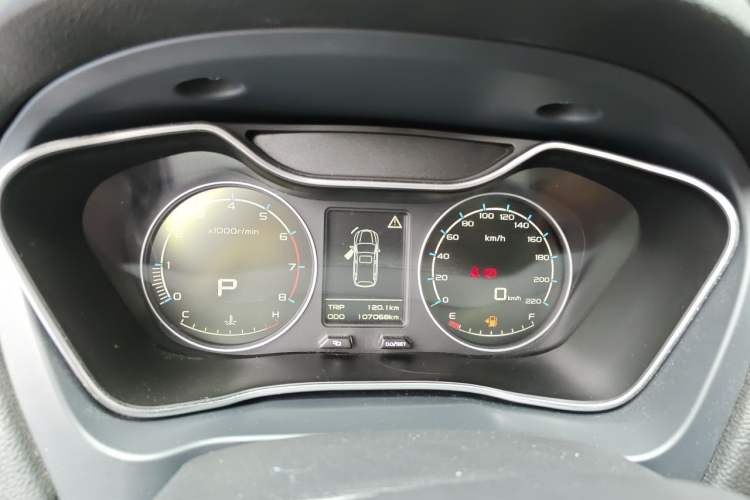 Used Geely Auto Vision X6 2016 1.3T CVT Flagship Model Instrument Cluster