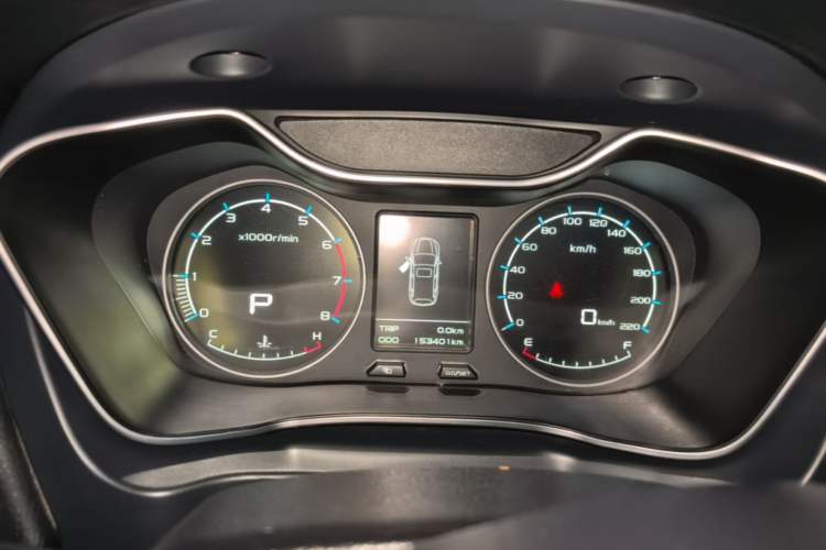 Used Geely Auto Vision X6 2016 1.3T CVT Flagship Model Instrument Cluster