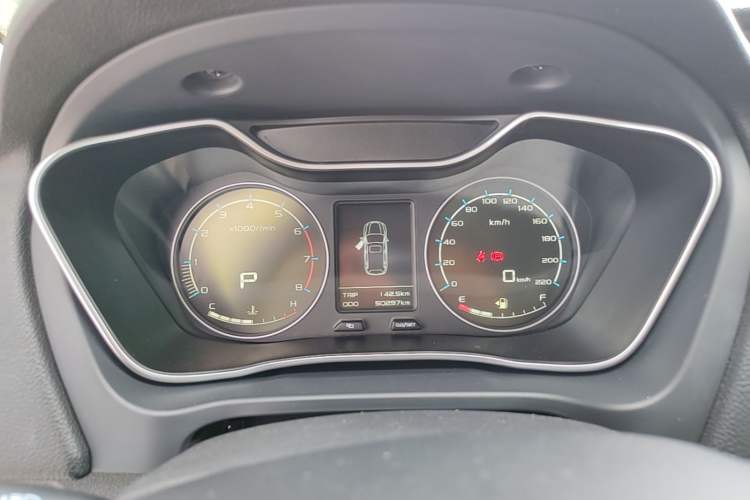 Used Geely Auto Vision X6 2016 1.3T CVT Luxury Model Instrument Cluster