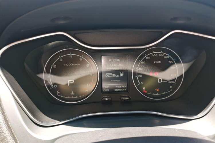 Used Geely Auto Vision X6 2016 1.3T CVT Luxury Model Instrument Cluster