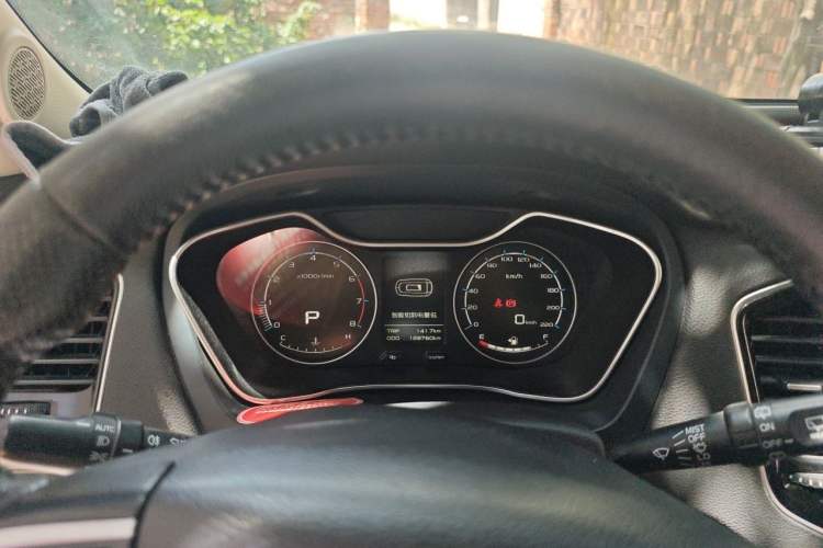 Used Geely Auto Vision X6 2016 1.3T CVT Flagship Model Instrument Cluster