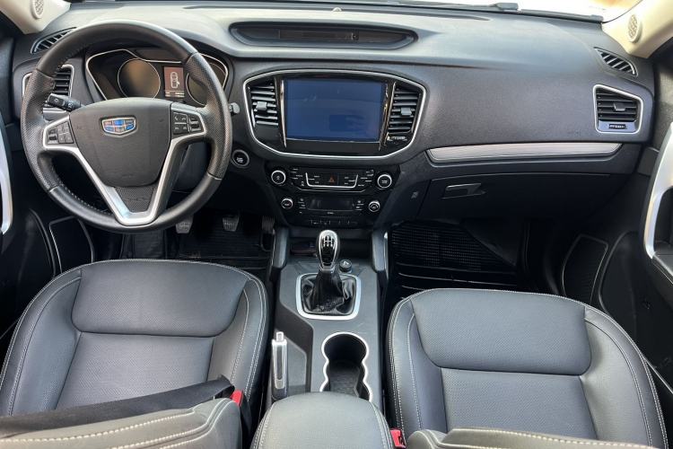 Used Geely Auto Vision X6 2016 1.8L Manual Luxury Model Interior 1