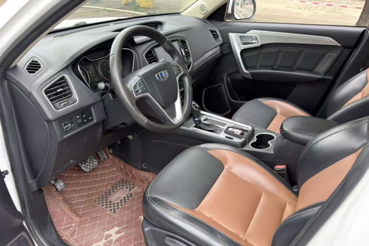 Used Geely Auto Vision X6 2016 1.3T CVT Luxury Model Interior 3
