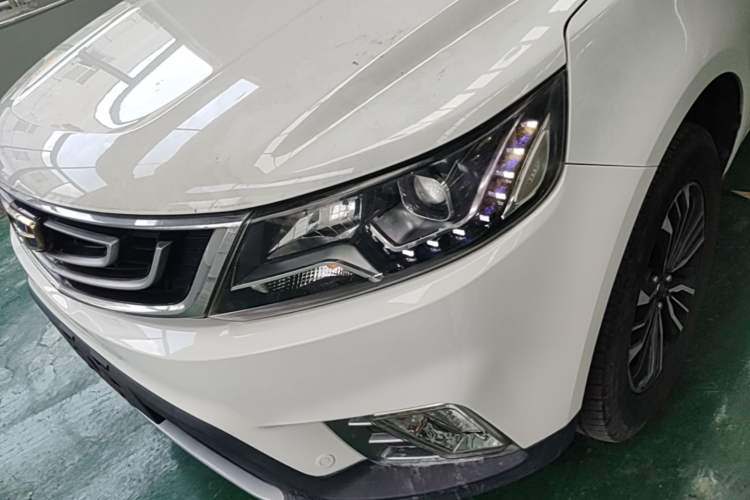 Used Geely Auto Vision X6 2016 1.3T CVT Flagship Model Left Front Headlight