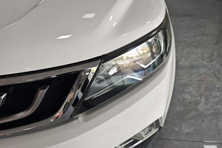 Used Geely Auto Vision X6 2016 1.8L Manual Luxury Model Left Front Headlight