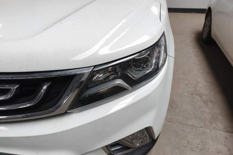Used Geely Auto Vision X6 2016 1.8L Manual Luxury Model Left Front Headlight