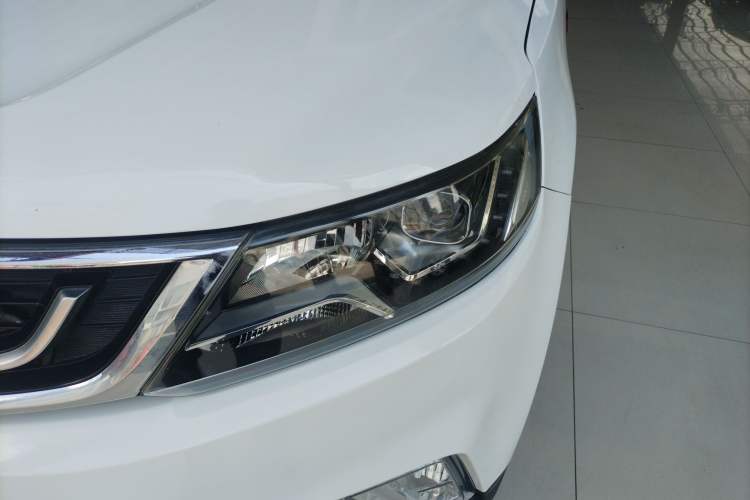 Used Geely Auto Vision X6 2016 1.3T CVT Luxury Model Left Front Headlight