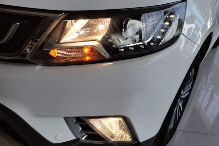 Used Geely Auto Vision X6 2016 1.8L Manual Luxury Model Left Front Headlight