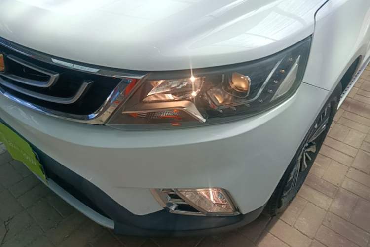 Used Geely Auto Vision X6 2016 1.3T CVT Flagship Model Left Front Headlight