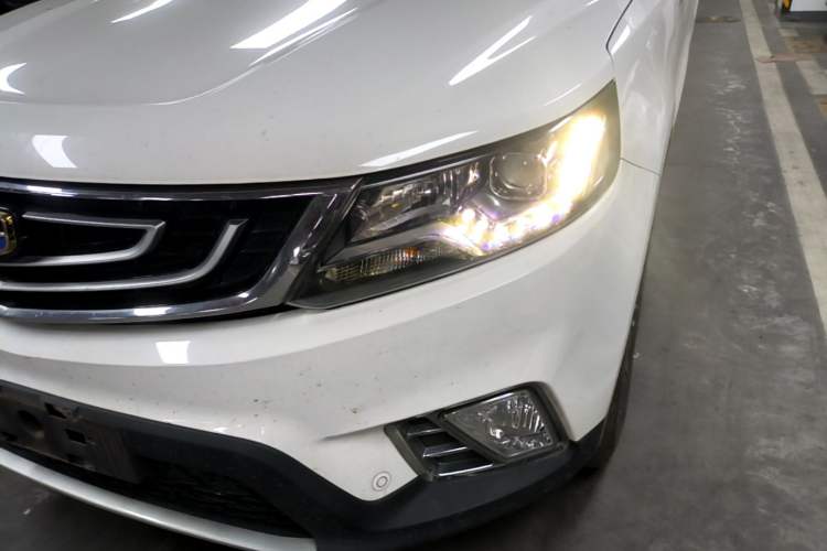 Used Geely Auto Vision X6 2016 1.8L Manual Luxury Model Left Front Headlight