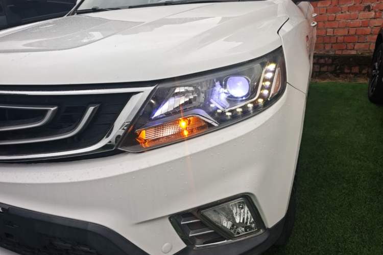 Used Geely Auto Vision X6 2016 1.3T CVT Luxury Model Left Front Headlight