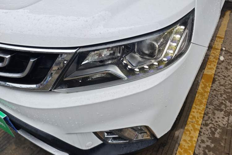Used Geely Auto Vision X6 2016 1.3T CVT Luxury Model Left Front Headlight