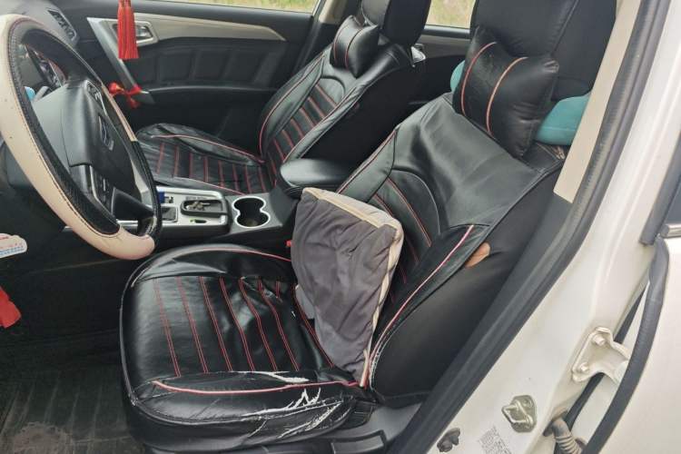Used Geely Auto Vision X6 2016 1.3T CVT Luxury Model Left Front Seat