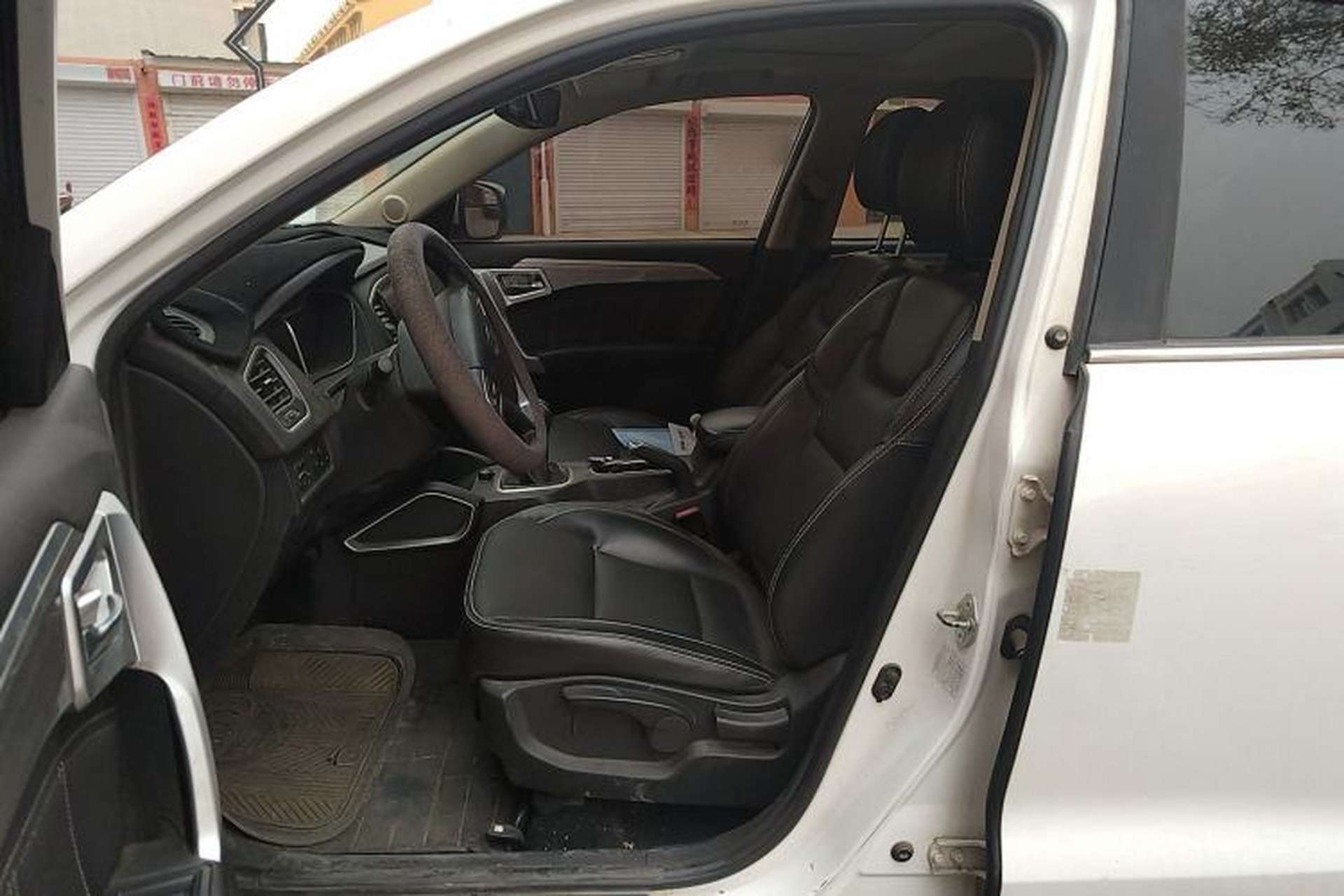 Used Geely Auto Vision X6 2016 1.8L Manual Luxury Model Left Front Seat