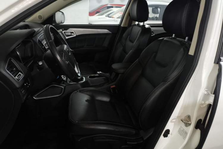 Used Geely Auto Vision X6 2016 1.8L Manual Luxury Model Left Front Seat
