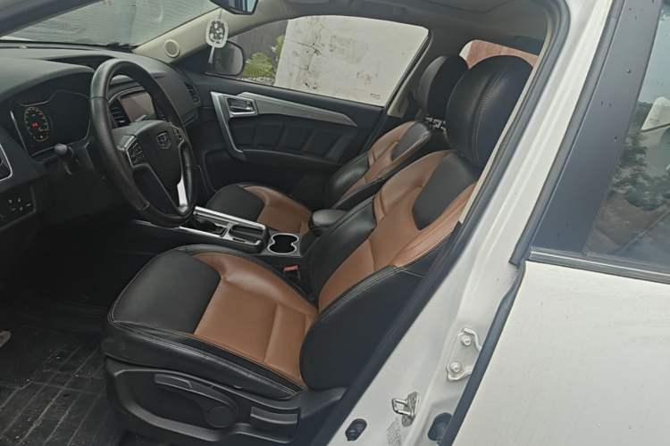 Used Geely Auto Vision X6 2016 1.3T CVT Luxury Model Left Front Seat