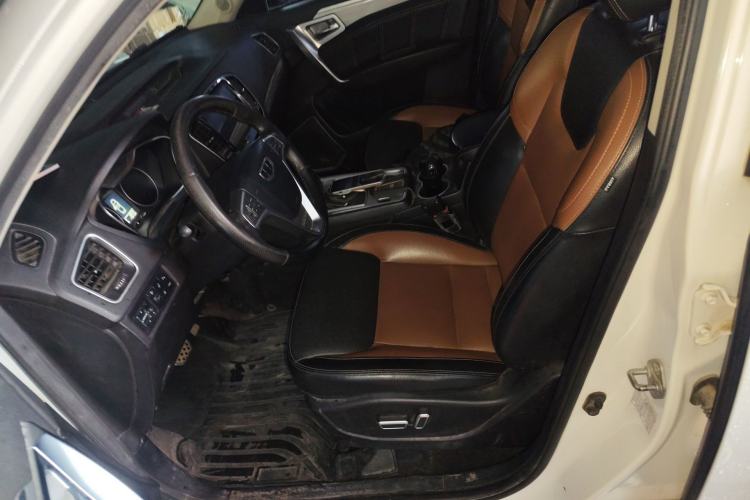 Used Geely Auto Vision X6 2016 1.3T CVT Flagship Model
