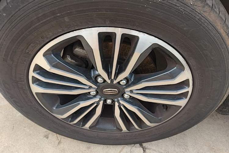 Used Geely Auto Vision X6 2016 1.3T CVT Luxury Model Left Front Wheel Hub