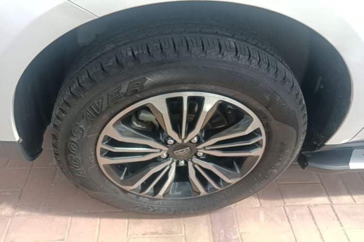 Used Geely Auto Vision X6 2016 1.3T CVT Flagship Model Left Front Wheel Hub