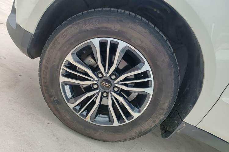 Used Geely Auto Vision X6 2016 1.3T CVT Luxury Model Left Front Wheel Hub