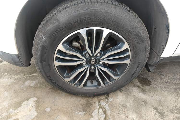 Used Geely Auto Vision X6 2016 1.8L Manual Luxury Model Left Front Wheel Hub