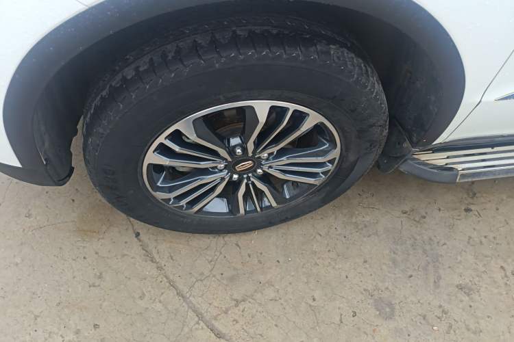 Used Geely Auto Vision X6 2016 1.8L Manual Luxury Model Left Front Wheel Hub