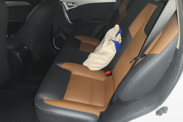 Used Geely Auto Vision X6 2016 1.3T CVT Luxury Model Left Rear Seat