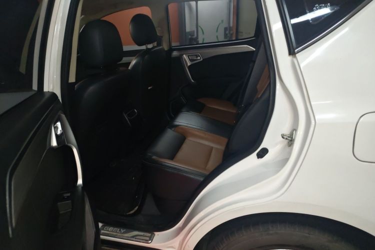 Used Geely Auto Vision X6 2016 1.3T CVT Flagship Model Left Rear Seat