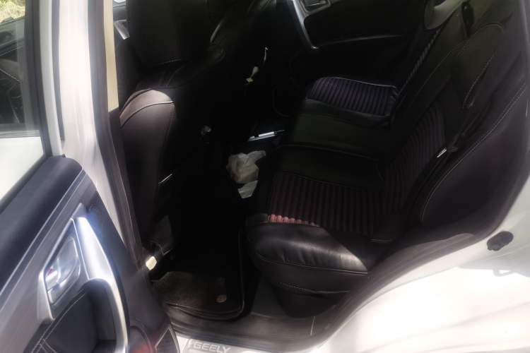 Used Geely Auto Vision X6 2016 1.8L Manual Luxury Model Left Rear Seat