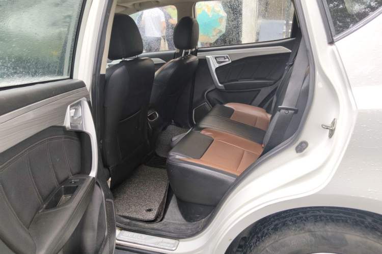 Used Geely Auto Vision X6 2016 1.3T CVT Flagship Model Left Rear Seat