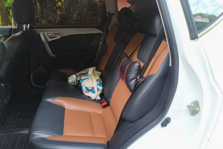 Used Geely Auto Vision X6 2016 1.3T CVT Flagship Model Left Rear Seat