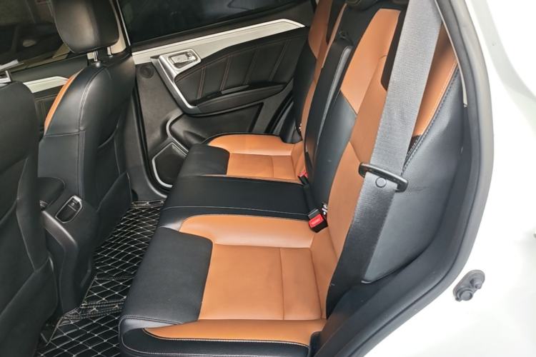 Used Geely Auto Vision X6 2016 1.3T CVT Flagship Model Left Rear Seat