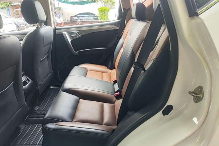 Used Geely Auto Vision X6 2016 1.3T CVT Luxury Model Left Rear Seat