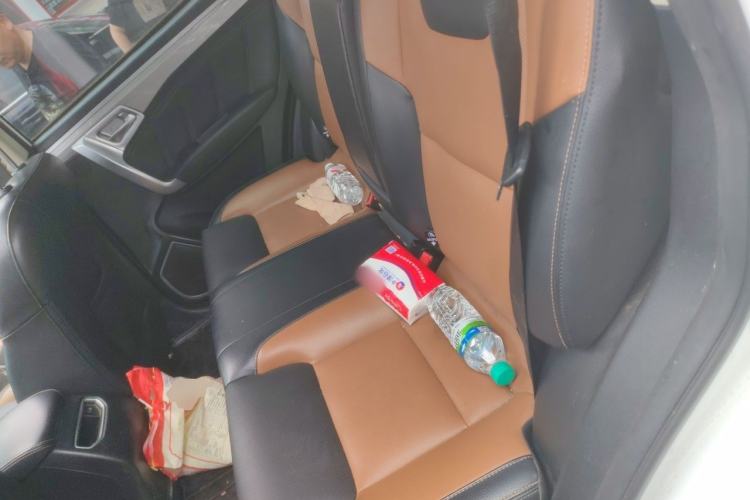 Used Geely Auto Vision X6 2016 1.3T CVT Flagship Model Left Rear Seat