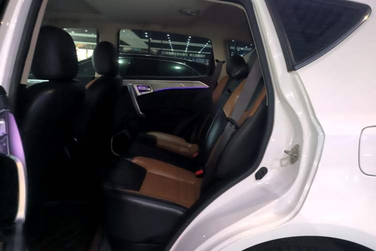 Used Geely Auto Vision X6 2016 1.3T CVT Flagship Model Left Rear Seat