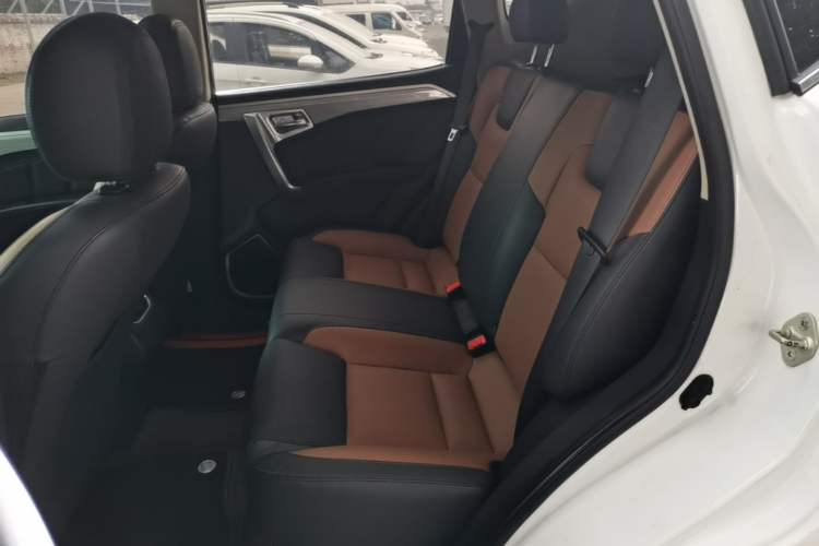 Used Geely Auto Vision X6 2016 1.3T CVT Luxury Model Left Rear Seat