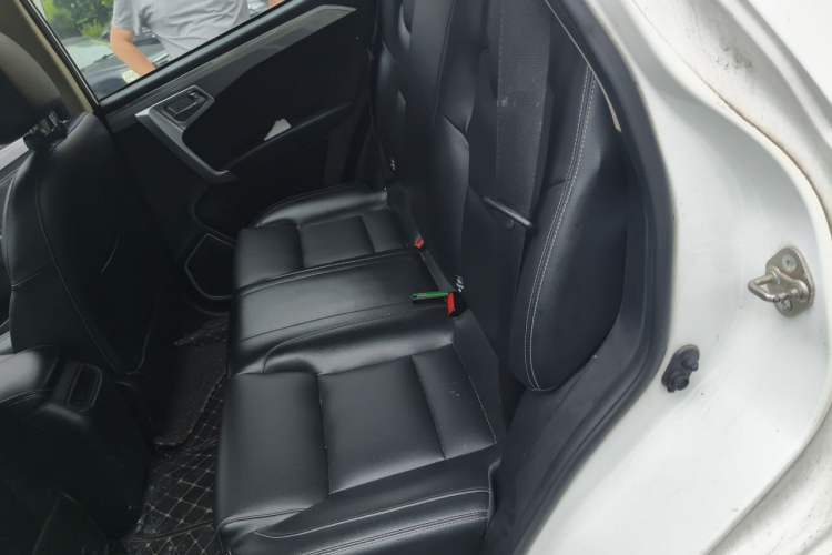 Used Geely Auto Vision X6 2016 1.8L Manual Luxury Model Left Rear Seat