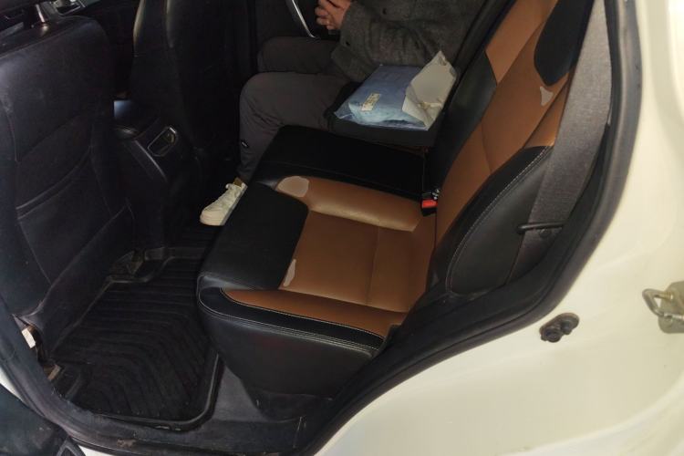 Used Geely Auto Vision X6 2016 1.3T CVT Flagship Model
