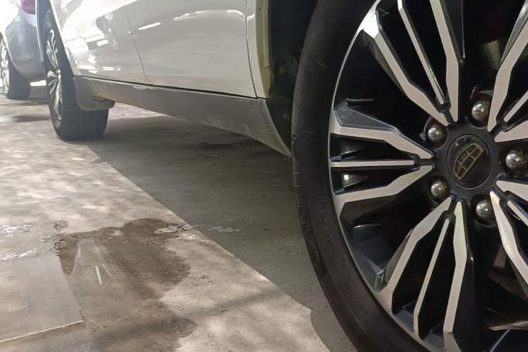 Used Geely Auto Vision X6 2016 1.3T CVT Flagship Model Left Side Sill