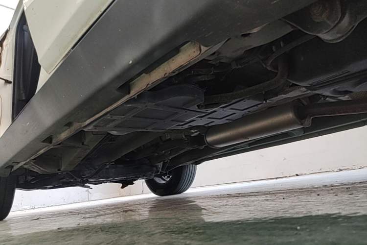 Used Geely Auto Vision X6 2016 1.3T CVT Flagship Model Left Side Sill