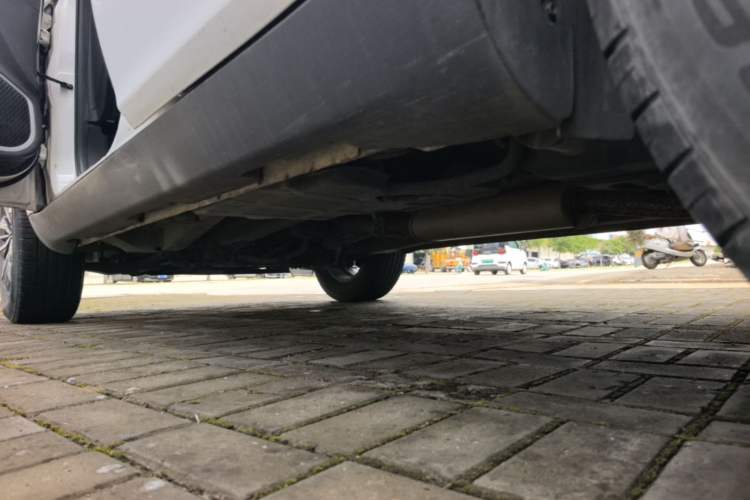 Used Geely Auto Vision X6 2016 1.8L Manual Luxury Model Left Side Sill