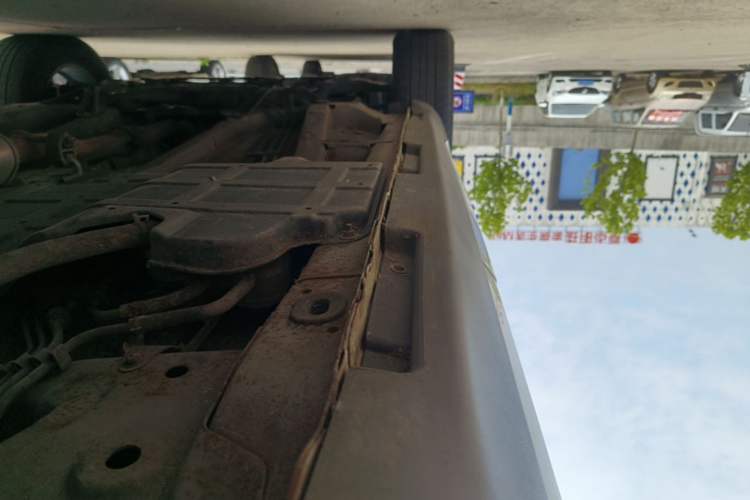 Used Geely Auto Vision X6 2016 1.3T CVT Flagship Model Left Side Sill