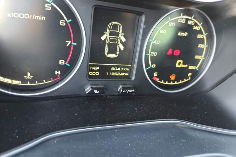 Used Geely Auto Vision X6 2016 1.8L Manual Luxury Model Odometer Close Up